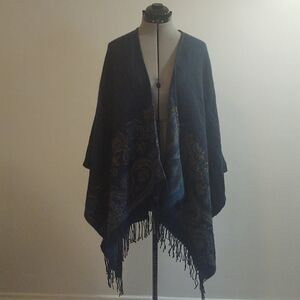Attention Blue Floral Shawl Blanket
